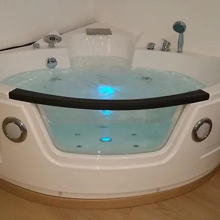 Jacuzzi Metro Róma
