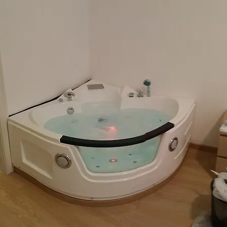 Jacuzzi Metro Róma